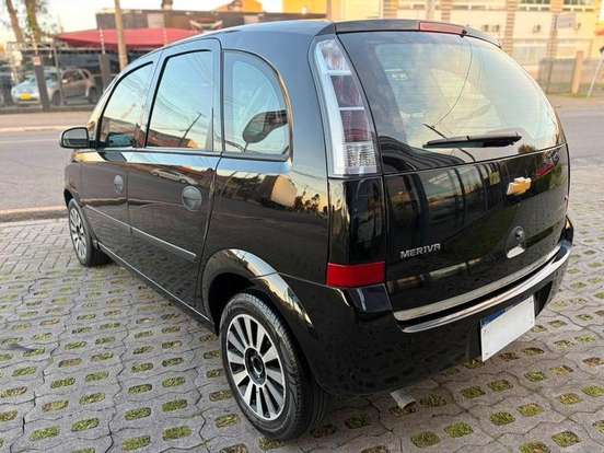 CHEVROLET-MERIVA-2010