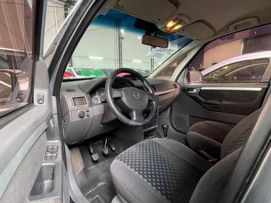 CHEVROLET-MERIVA-2009