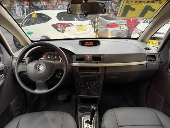 CHEVROLET-MERIVA-2010