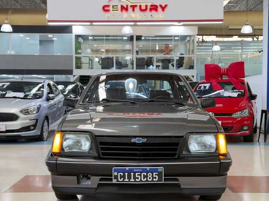 CHEVROLET-MONZA-1.8 SL/E 8V ÁLCOOL 4P MANUAL CHEVROLET-MONZA-1989