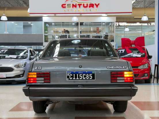 CHEVROLET-MONZA-1989