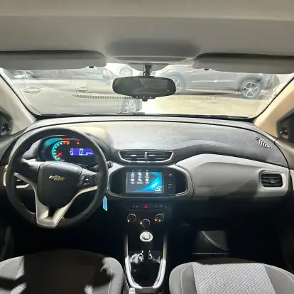 CHEVROLET-ONIX-2016