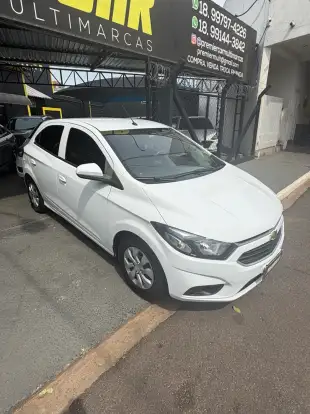 CHEVROLET-ONIX-2019