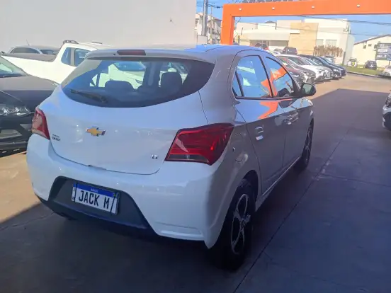 CHEVROLET-ONIX-1.0 MPFI LT 8V FLEX 4P MANUAL CHEVROLET-ONIX-2018