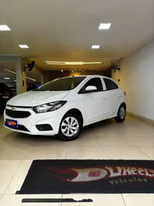 CHEVROLET-ONIX-2017