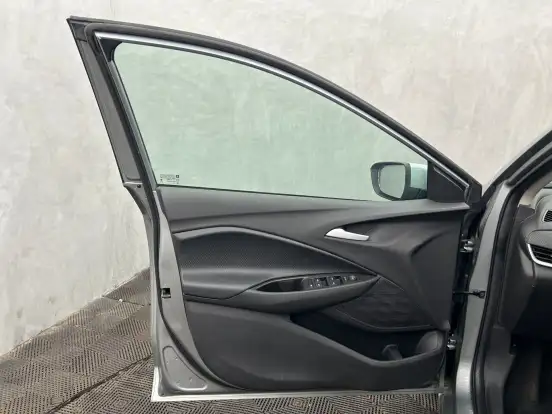 CHEVROLET-ONIX-2025