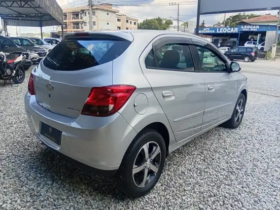 CHEVROLET-ONIX-1.4 MPFI LT 8V FLEX 4P AUTOMÁTICO CHEVROLET-ONIX-2014
