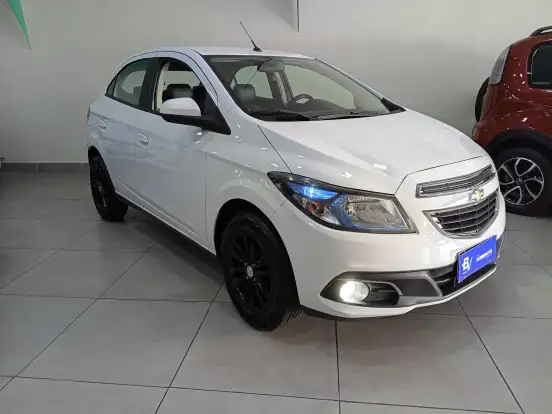 CHEVROLET-ONIX-1.4 MPFI LT 8V FLEX 4P MANUAL CHEVROLET-ONIX-2014