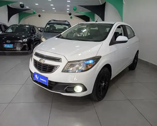 CHEVROLET-ONIX-2014