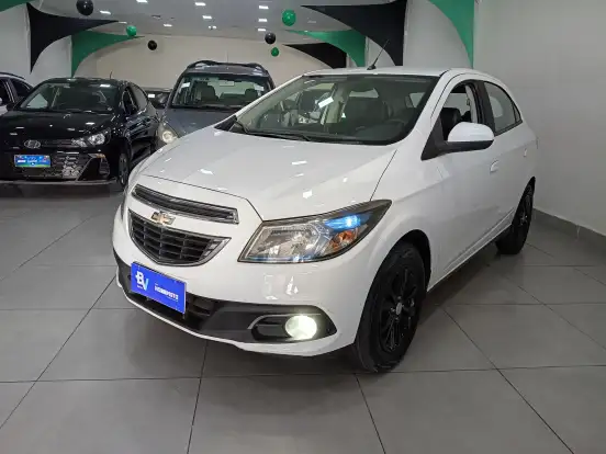 CHEVROLET-ONIX-1.4 MPFI LT 8V FLEX 4P MANUAL CHEVROLET-ONIX-2014