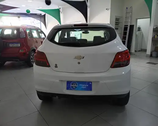 CHEVROLET-ONIX-2014