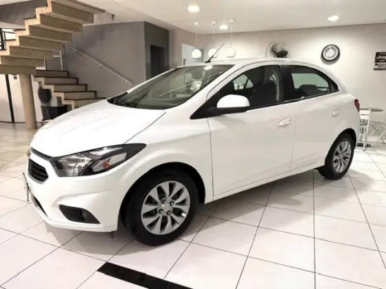 CHEVROLET ONIX 1.4 MPFI LT 8V FLEX 4P MANUAL