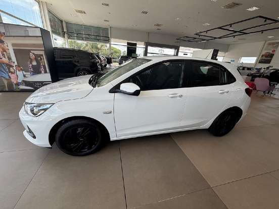 CHEVROLET-ONIX-2020