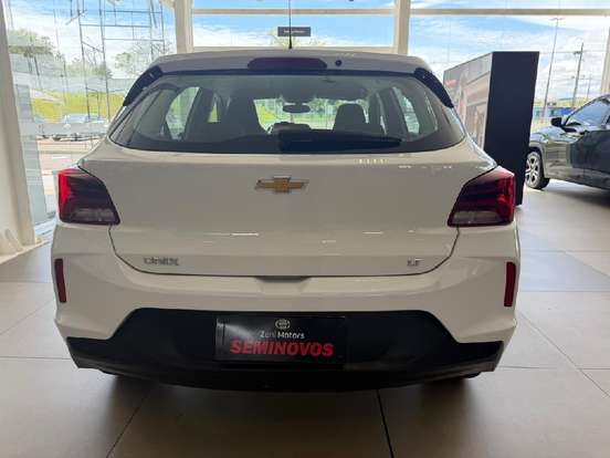 CHEVROLET-ONIX-2020