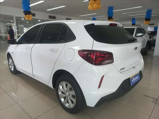 CHEVROLET-ONIX-2021