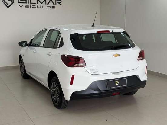 CHEVROLET-ONIX-2020