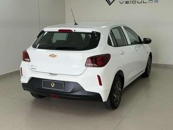 CHEVROLET-ONIX-2020
