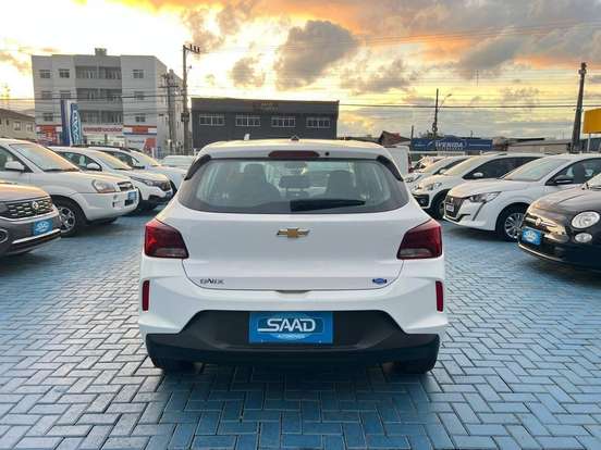 CHEVROLET-ONIX-2024