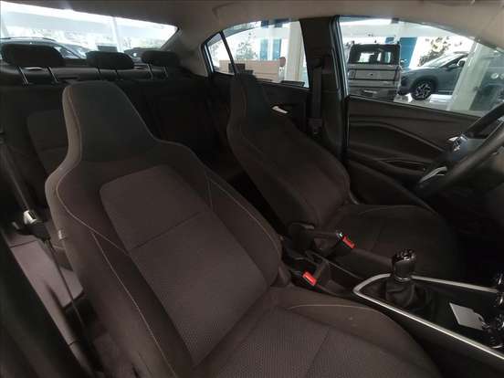 CHEVROLET-ONIX-2024