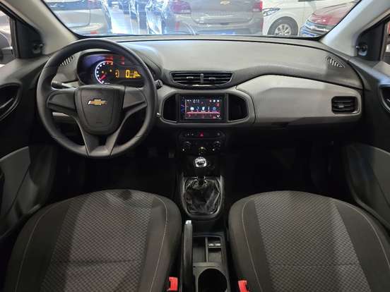 CHEVROLET-ONIX-2018