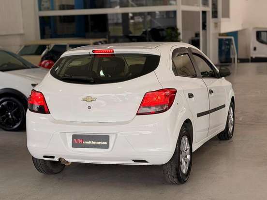 CHEVROLET-ONIX-2019