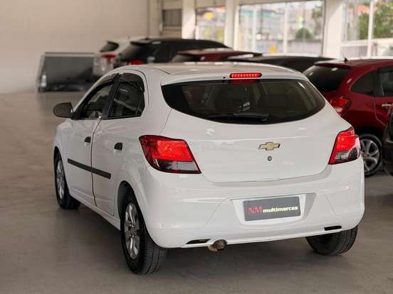 CHEVROLET-ONIX-2019