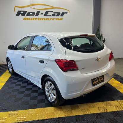 CHEVROLET-ONIX-2019