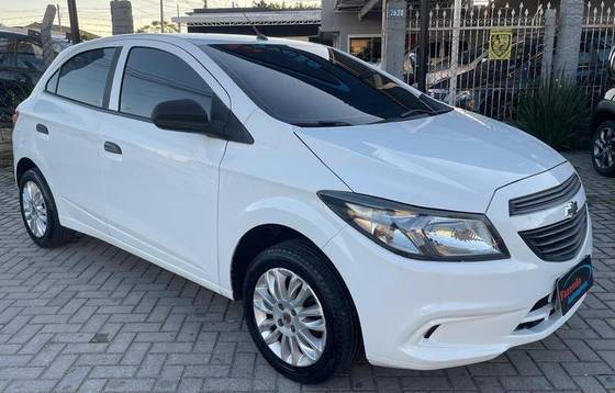 CHEVROLET ONIX 1.0 MPFI JOY 8V FLEX 4P MANUAL