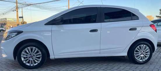 CHEVROLET-ONIX-2018