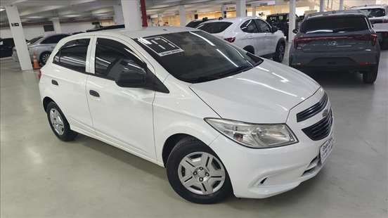 CHEVROLET-ONIX-2016