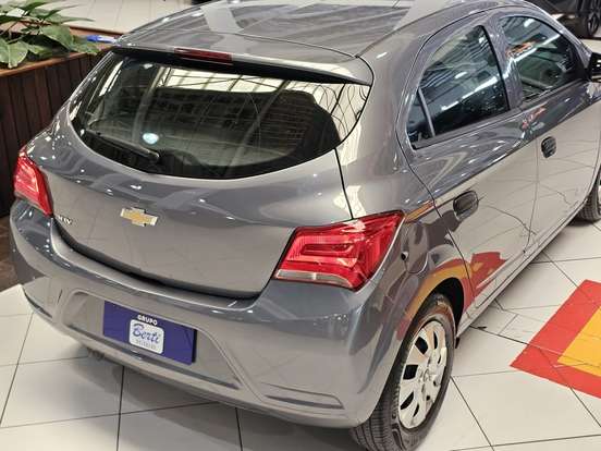 CHEVROLET-ONIX-2019