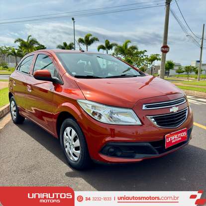 CHEVROLET-ONIX-2012