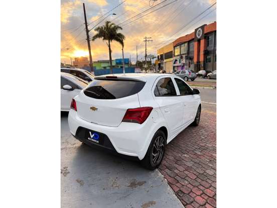 CHEVROLET-ONIX-1.0 MPFI LT 8V FLEX 4P MANUAL CHEVROLET-ONIX-2019