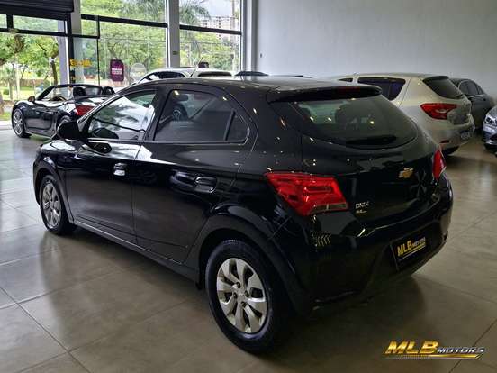 CHEVROLET-ONIX-2019