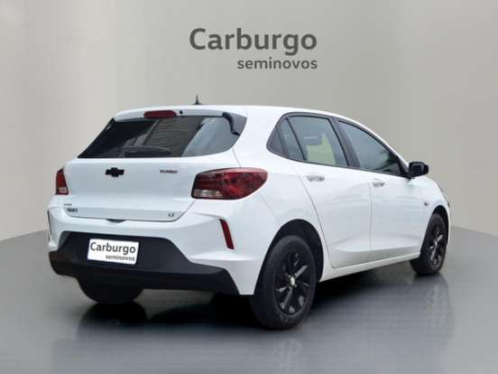 CHEVROLET-ONIX-2021