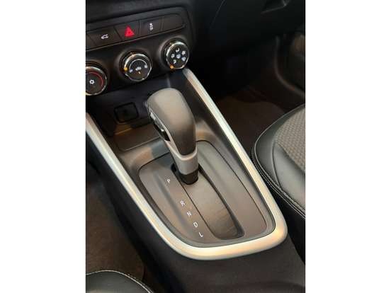 CHEVROLET-ONIX-2024