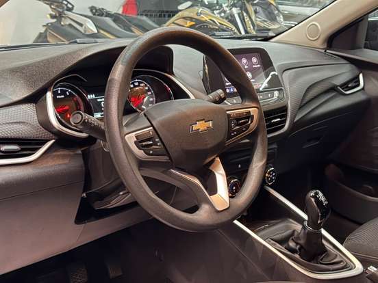 CHEVROLET-ONIX-2019