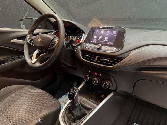 CHEVROLET-ONIX-2019