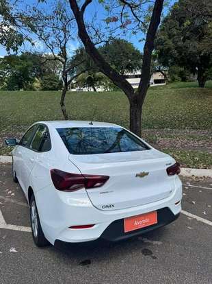 CHEVROLET-ONIX-2022
