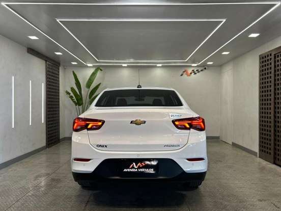 CHEVROLET-ONIX-2022