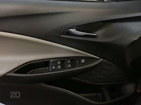 CHEVROLET-ONIX-2023