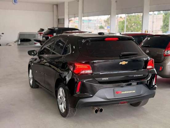 CHEVROLET-ONIX-2020