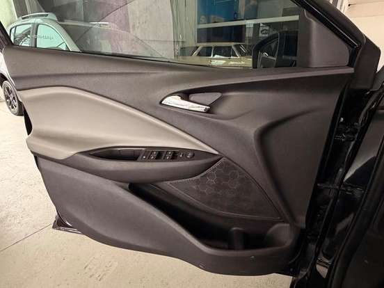 CHEVROLET-ONIX-2020