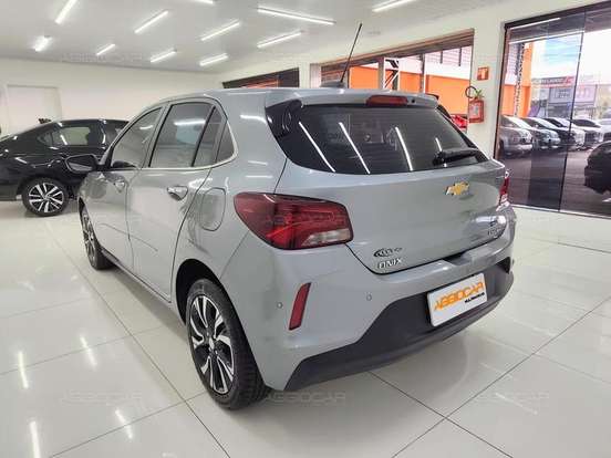 CHEVROLET-ONIX-2024