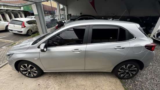 CHEVROLET-ONIX-2022