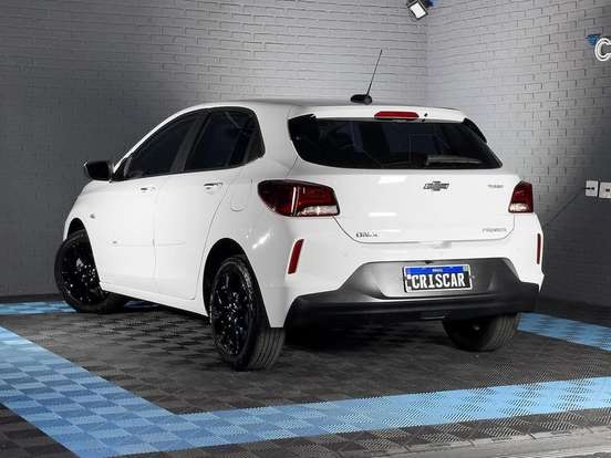 CHEVROLET-ONIX-2022