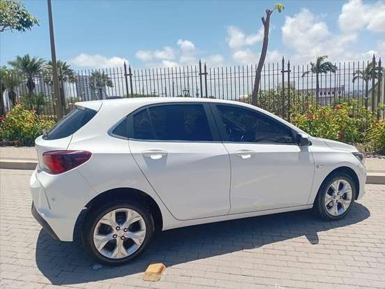 CHEVROLET-ONIX-2020