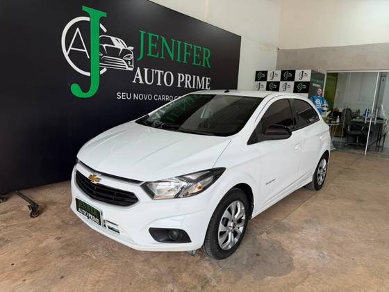 CHEVROLET ONIX 1.4 MPFI ADVANTAGE 8V FLEX 4P AUTOMÁTICO