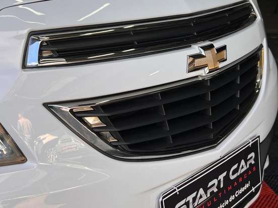 CHEVROLET-ONIX-2015