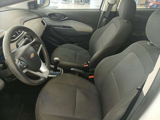 CHEVROLET-ONIX-1.4 MPFI LT 8V FLEX 4P AUTOMÁTICO CHEVROLET-ONIX-2018